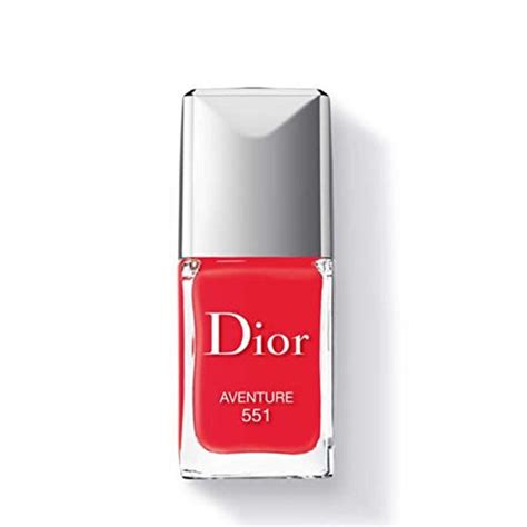 dior マニキュア 人気色